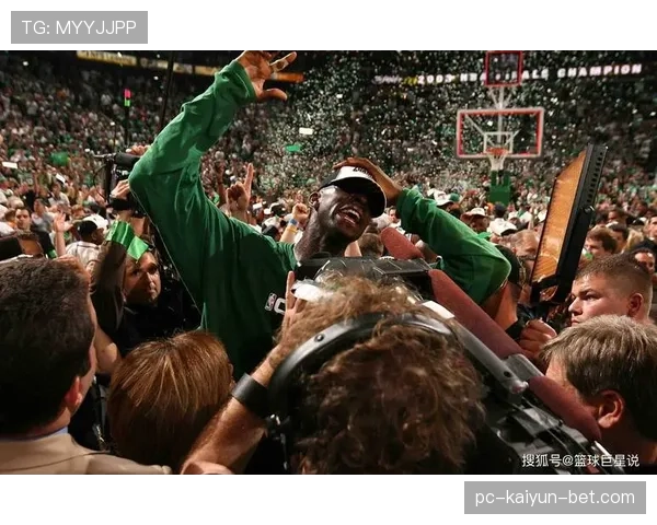 加内特挡拆拉开空间提升篮板率显著超过同队内线