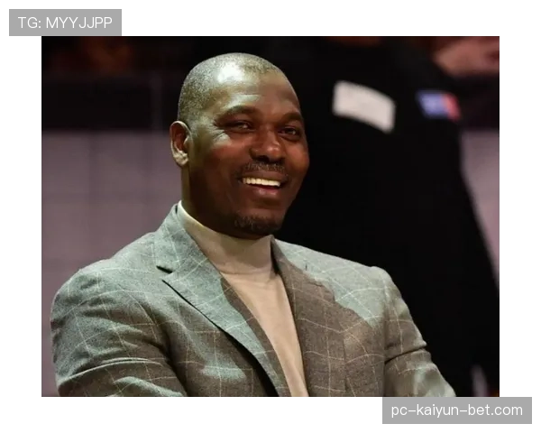 哈基姆·奥拉朱旺低位脚步技术优于奥尼尔，助火箭确立内线统治力